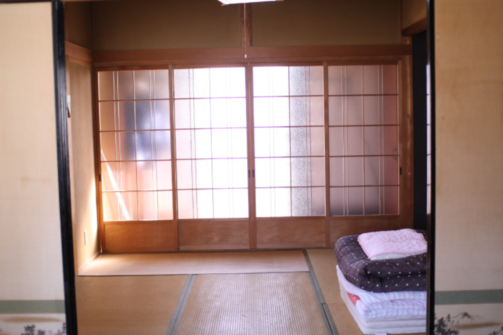 Bedroom (Japanese-style tatami room), 